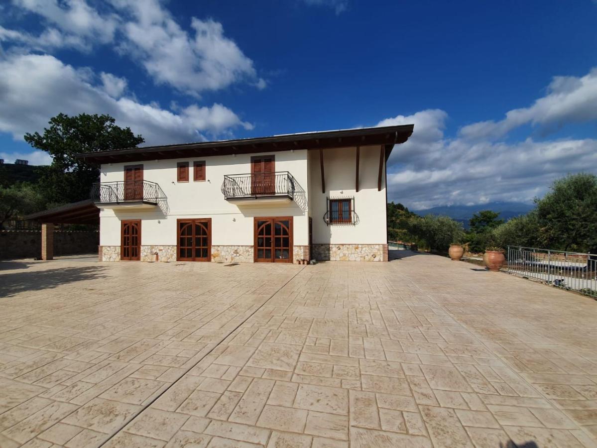 Willa Colle Del Mirto Castelnuovo Cilento Zewnętrze zdjęcie