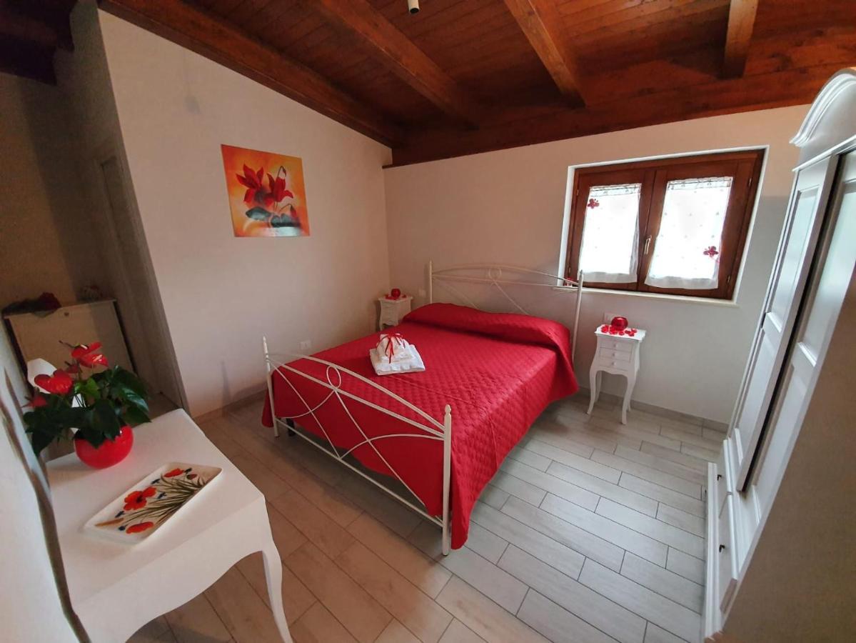 Willa Colle Del Mirto Castelnuovo Cilento Zewnętrze zdjęcie